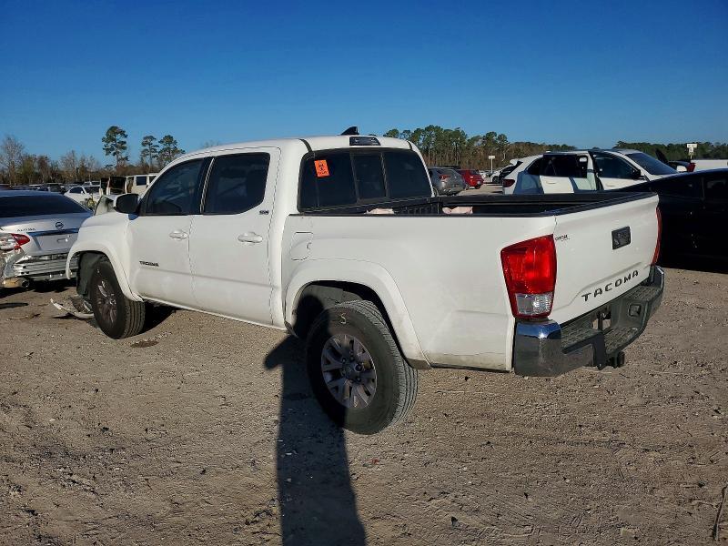 2017 Toyota Tacoma Double cab