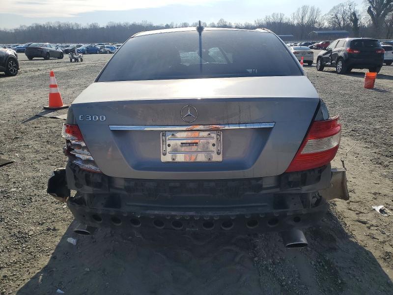 2011 Mercedes-Benz C300