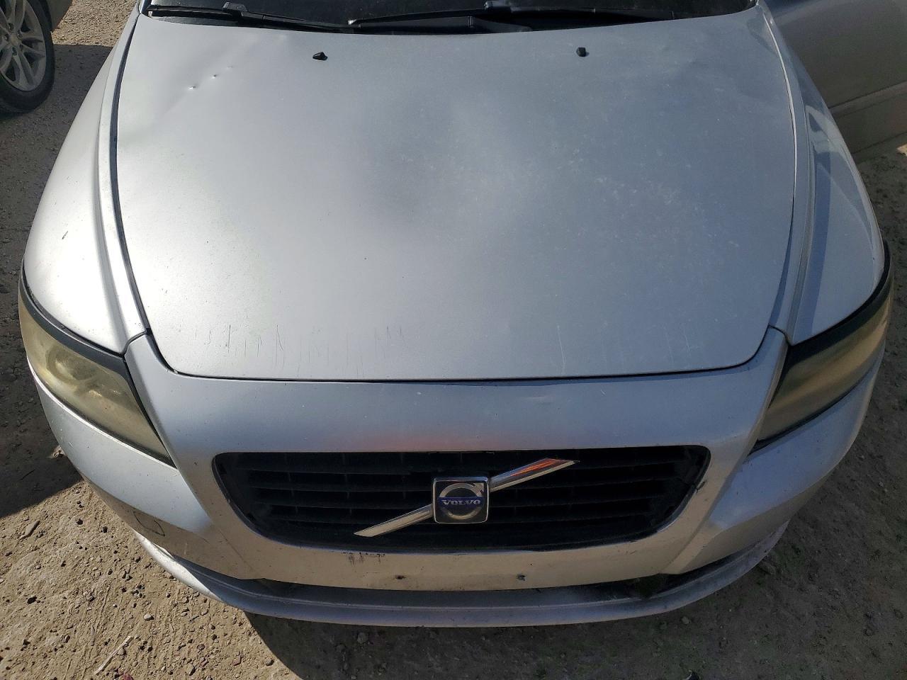 2010 Volvo S40 2.4i