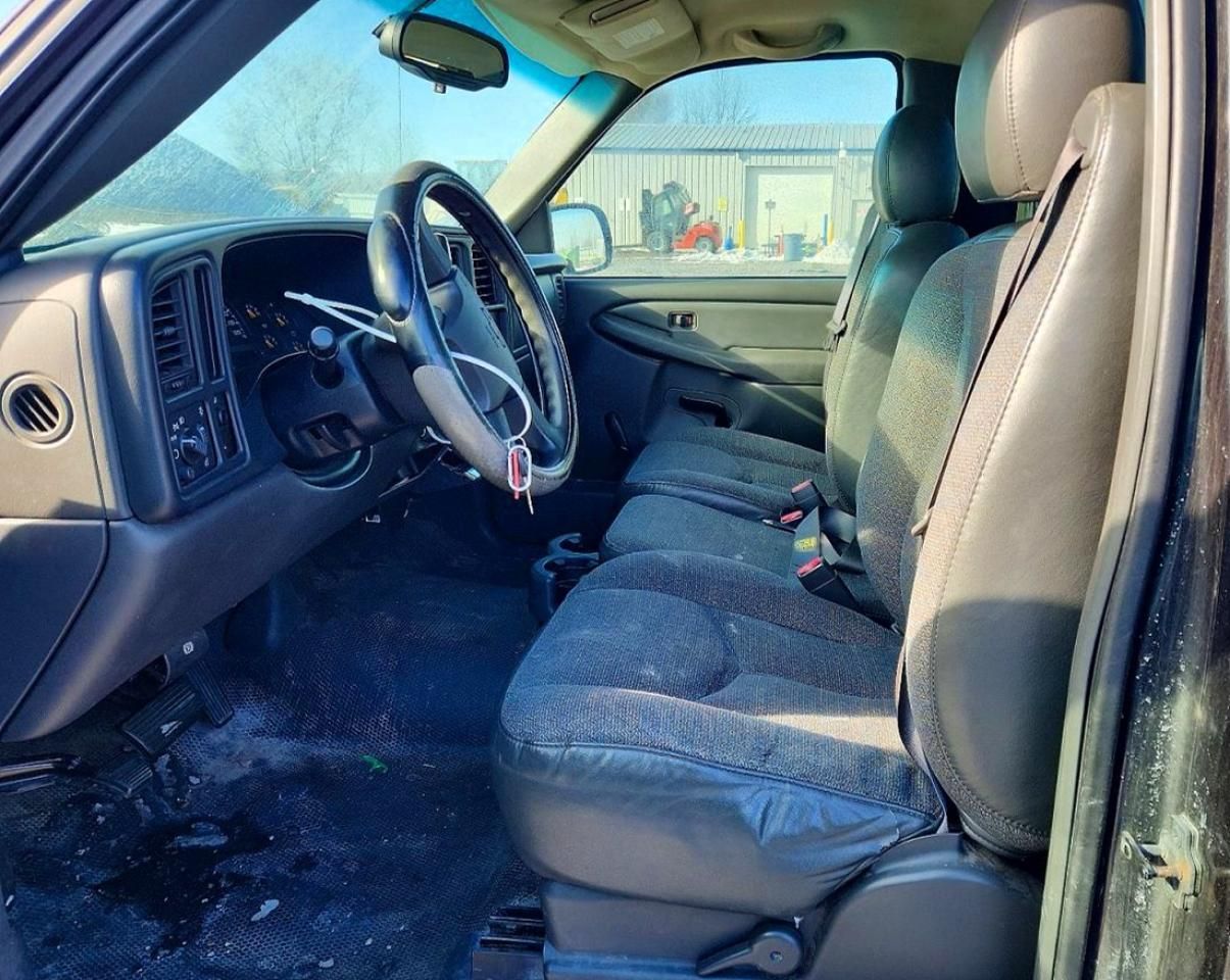 2004 Chevrolet Silverado C1500