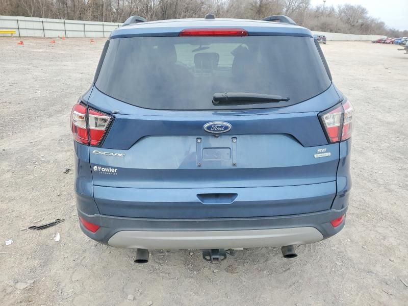 2018 Ford Escape se