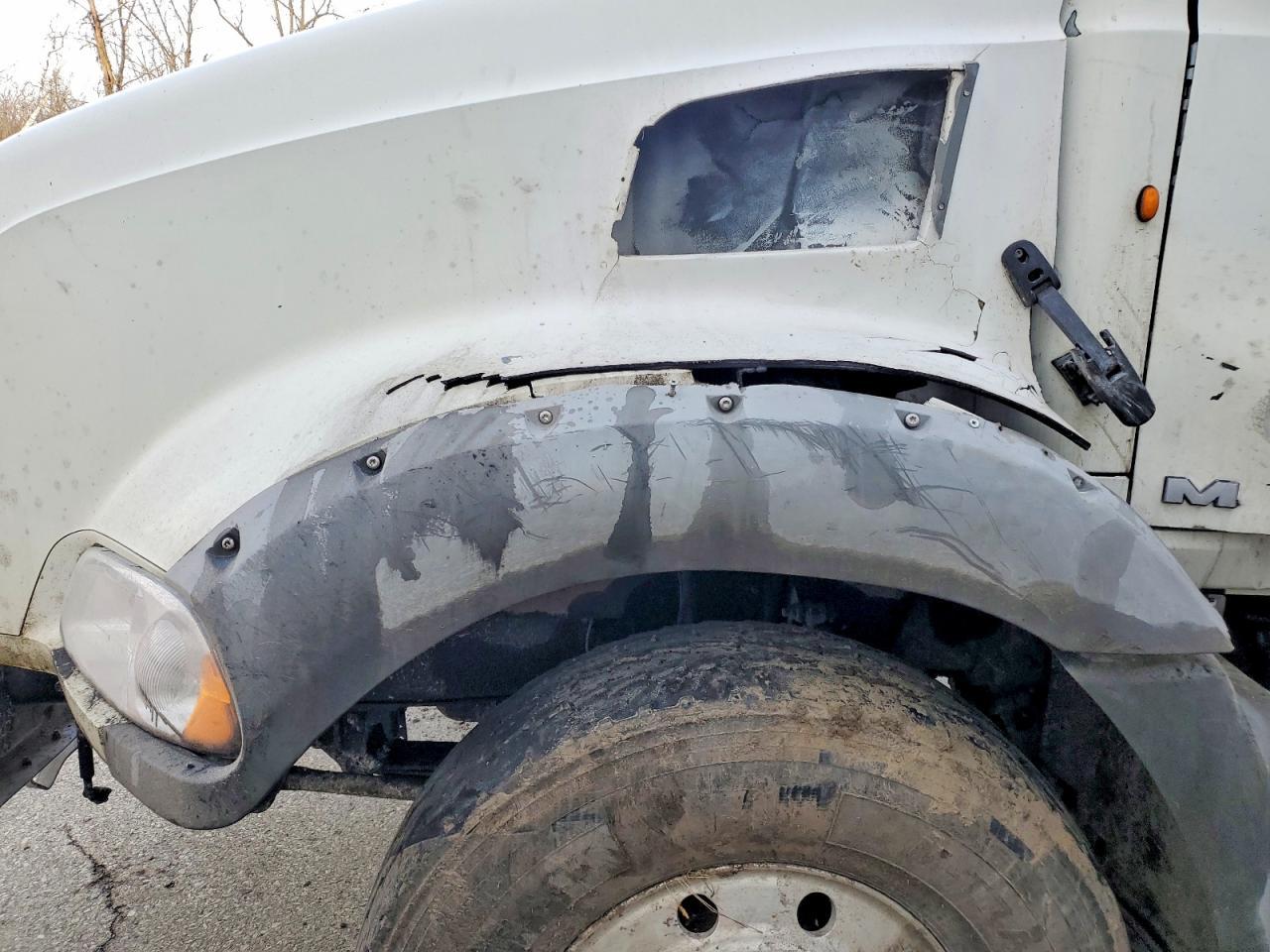 2013 Mack GU500 Dump Truck