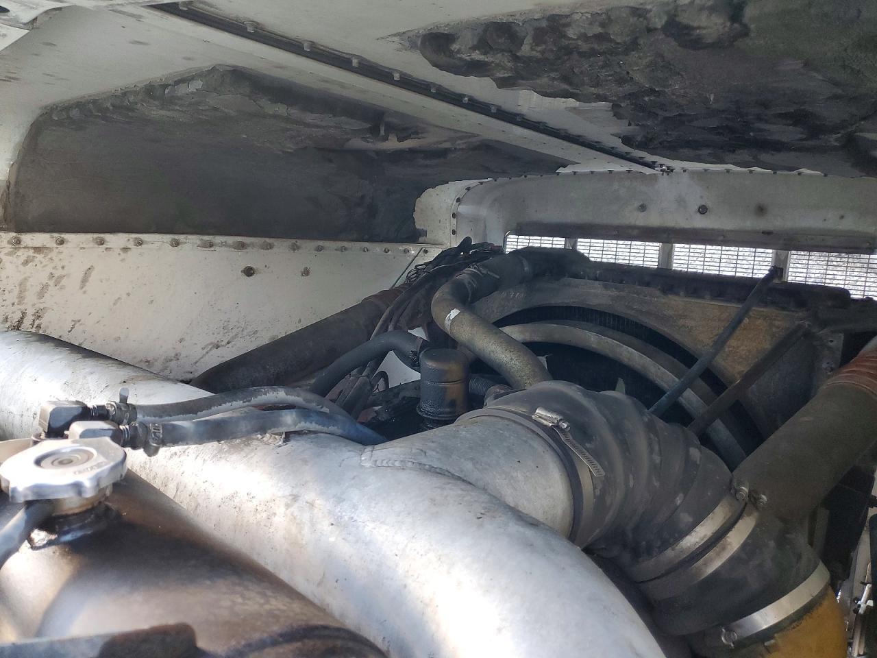 2005 Peterbilt 379 Semi Truck