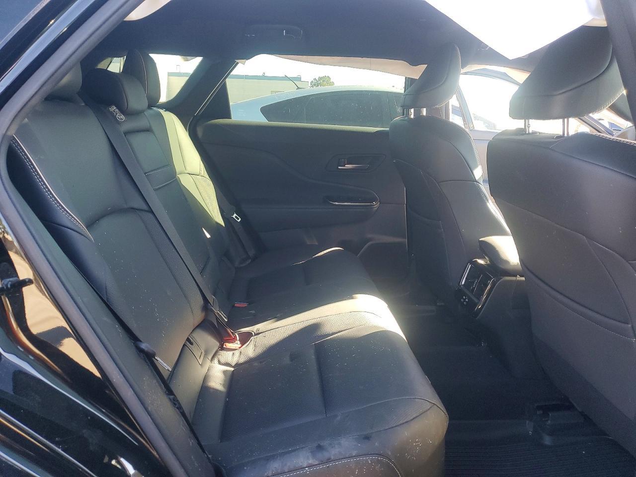 2025 Toyota Crown Signia xle