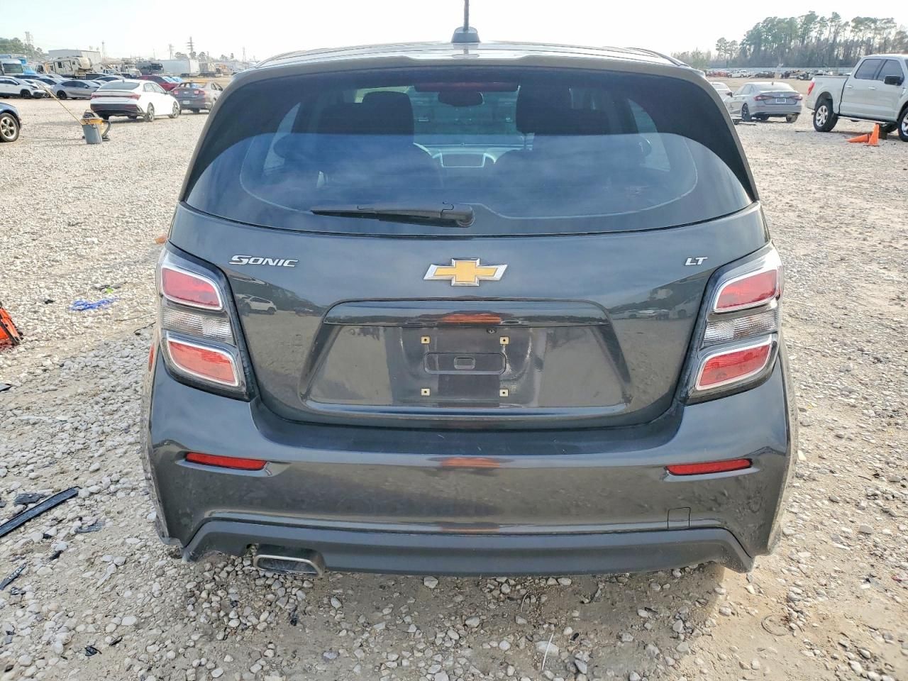 2017 Chevrolet Sonic lt