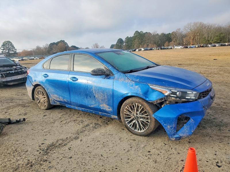 2022 KIA Forte gt Line