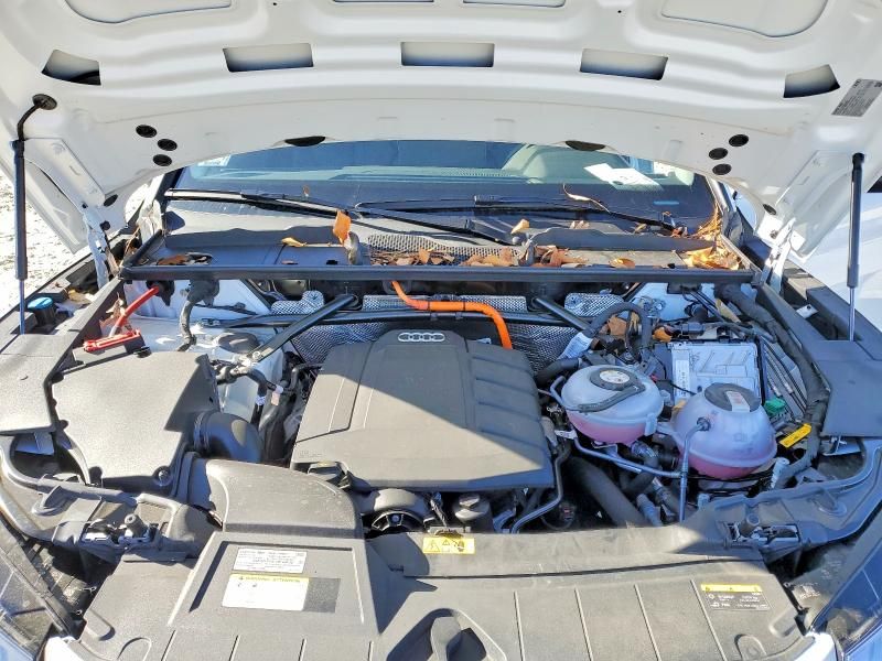 2024 Audi Q5 e Premium Plus 55