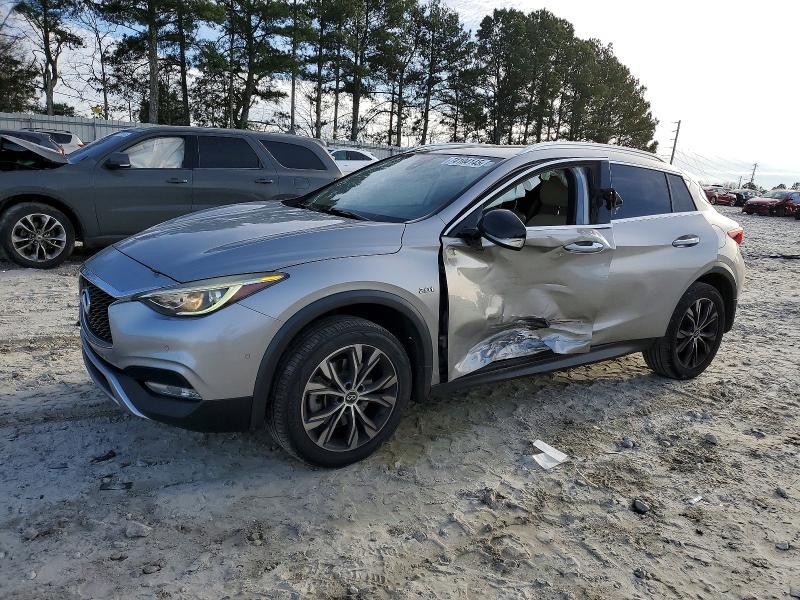 2018 Infiniti Qx30 Base
