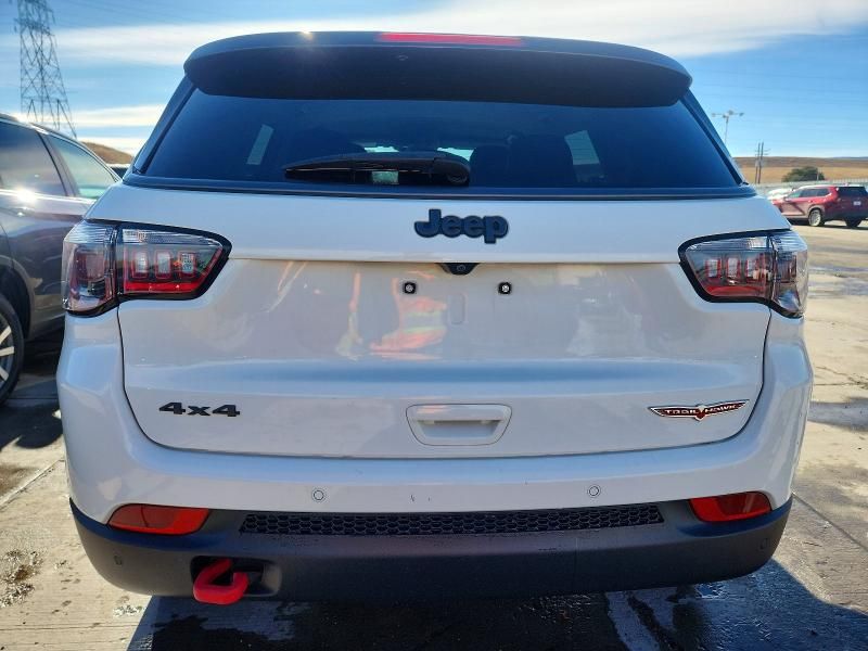 2021 Jeep Compass Trailhawk