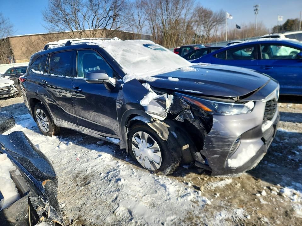2022 Toyota Highlander Hybrid xle