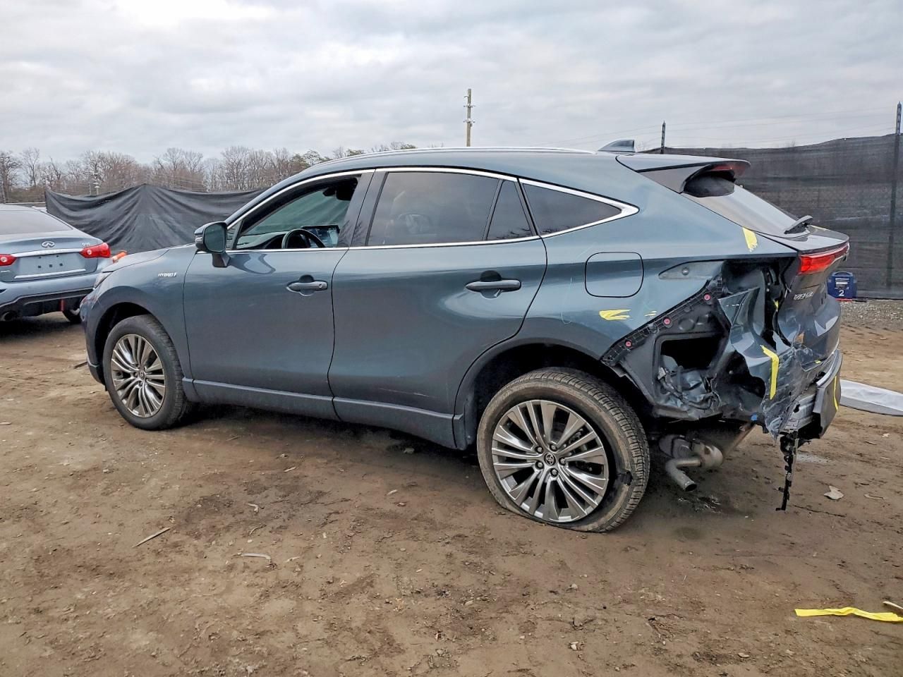 2021 Toyota Venza le