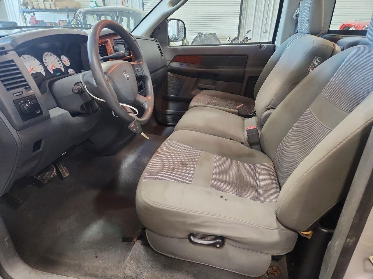 2006 Dodge Ram 2500 st