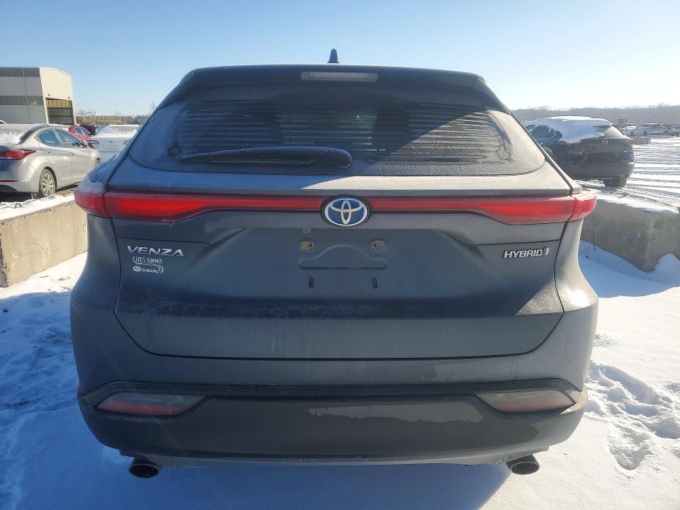 2021 Toyota Venza le