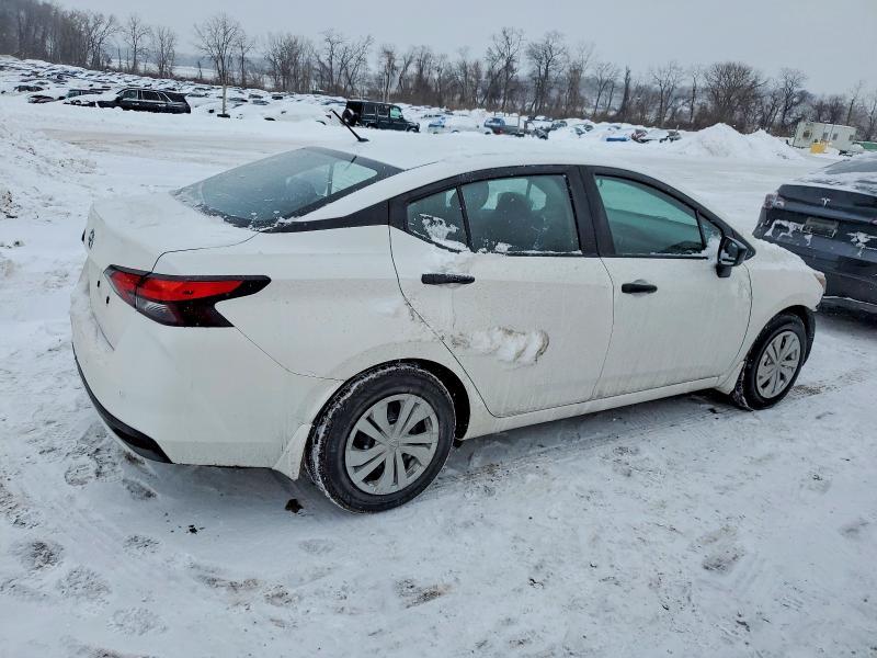 2020 Nissan Versa s