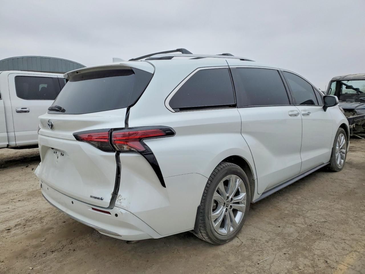 2022 Toyota Sienna Limited
