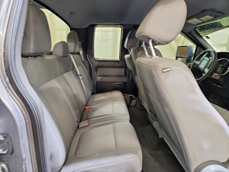 2013 Ford F150 Super cab