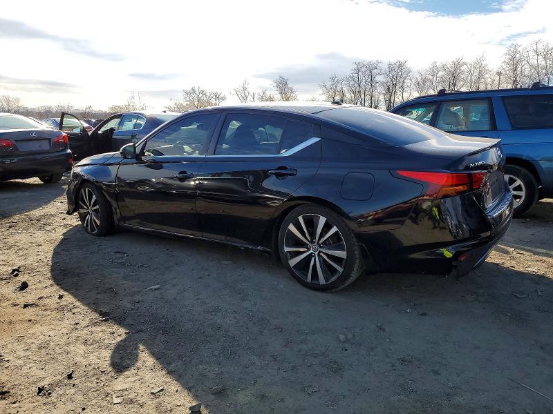 2020 Nissan Altima sr