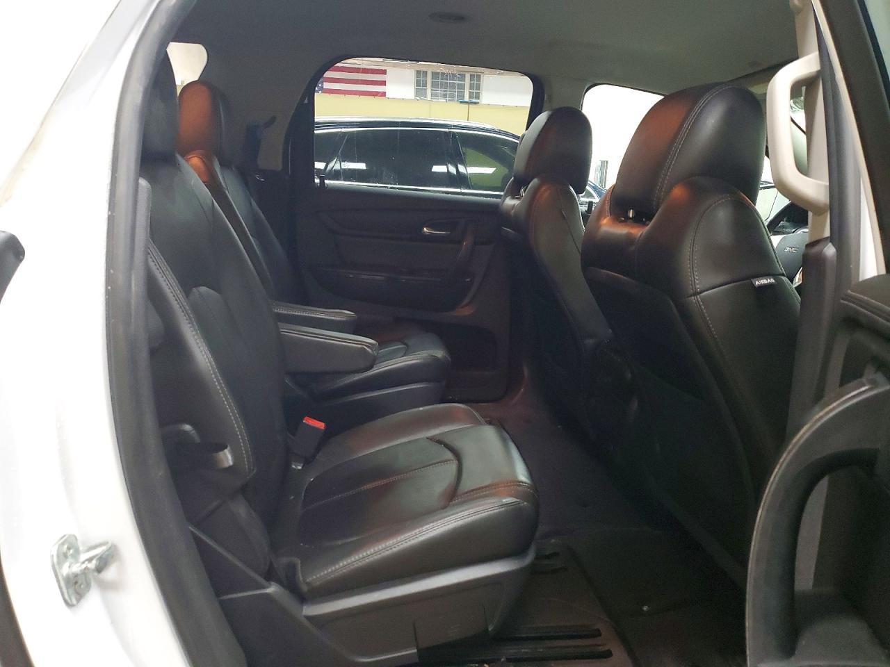 2017 GMC Acadia Limited Slt-2