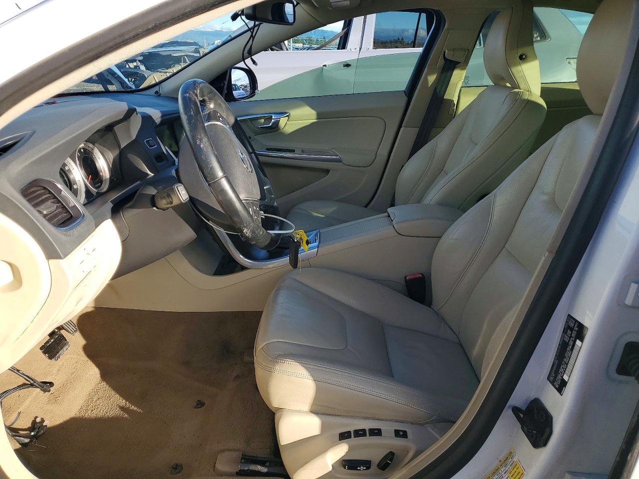 2013 Volvo S60 T5