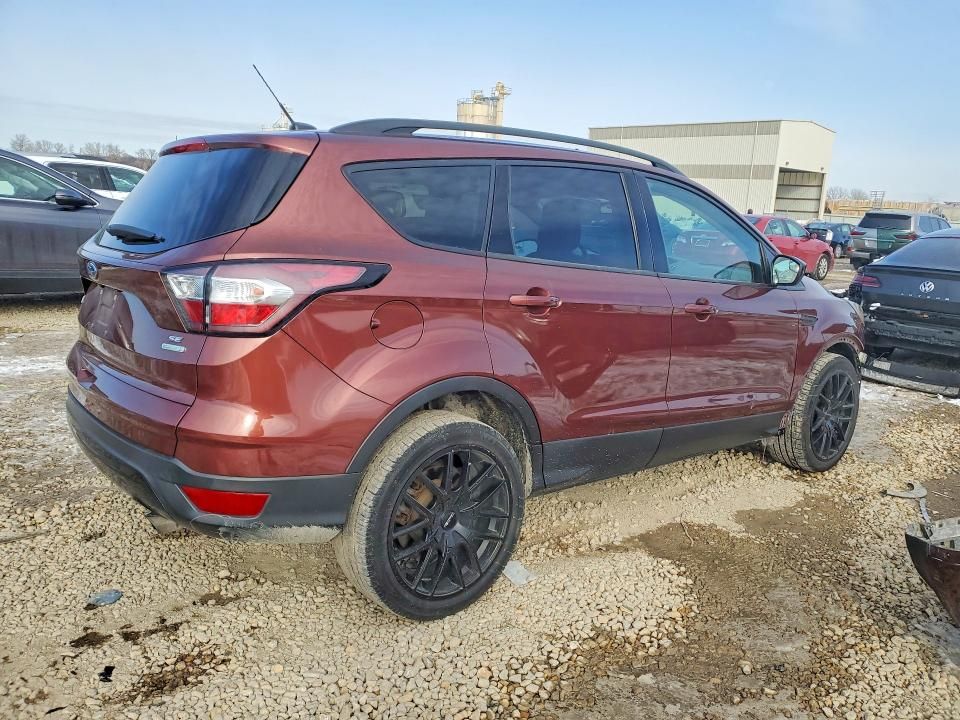 2018 Ford Escape se