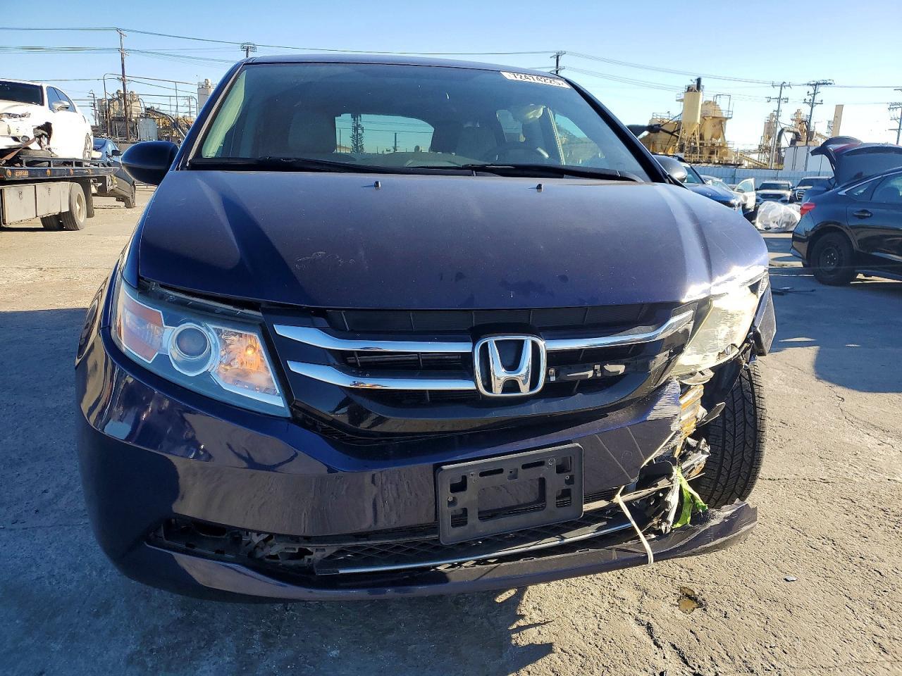 2014 Honda Odyssey lx