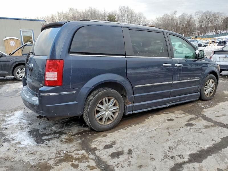 2008 Chrysler Town & Country Limited