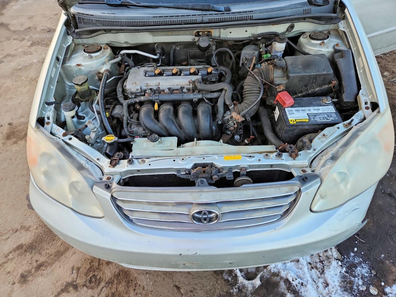 2004 Toyota Corolla ce