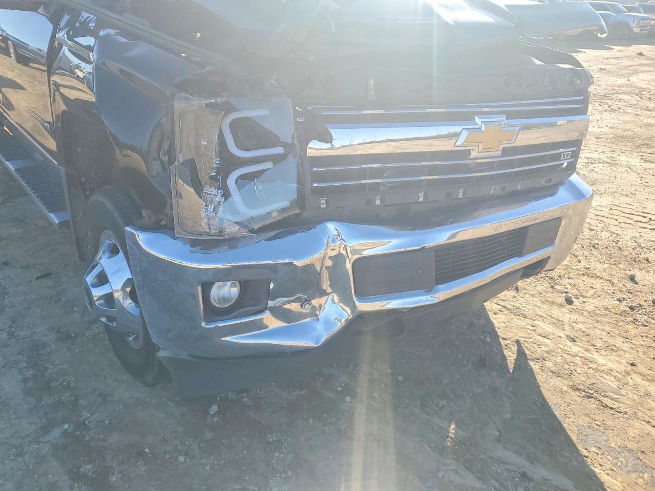 2015 Chevrolet Silverado K3500 LTZ