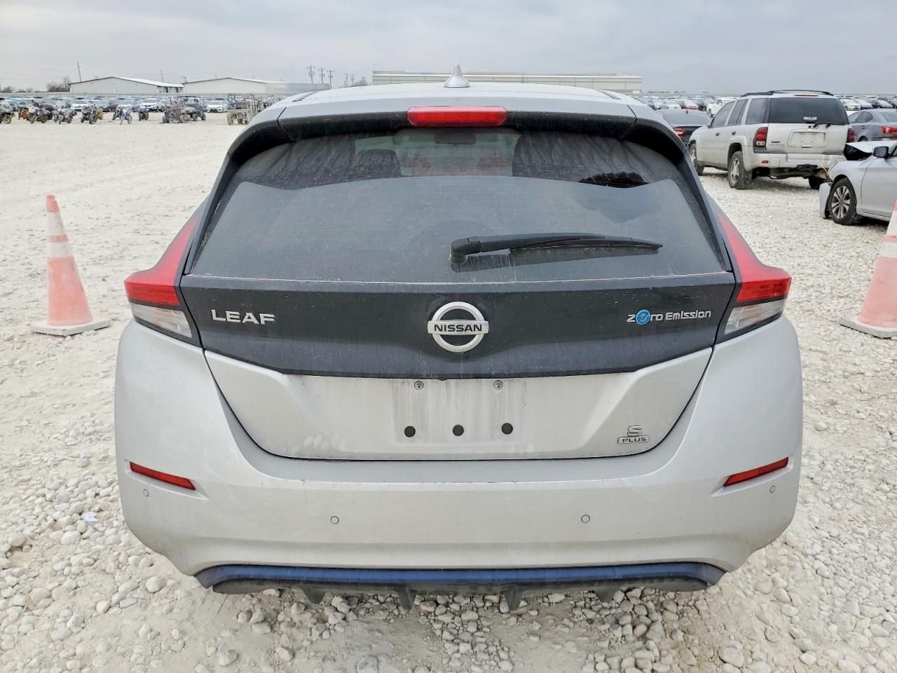 2022 Nissan Leaf s Plus