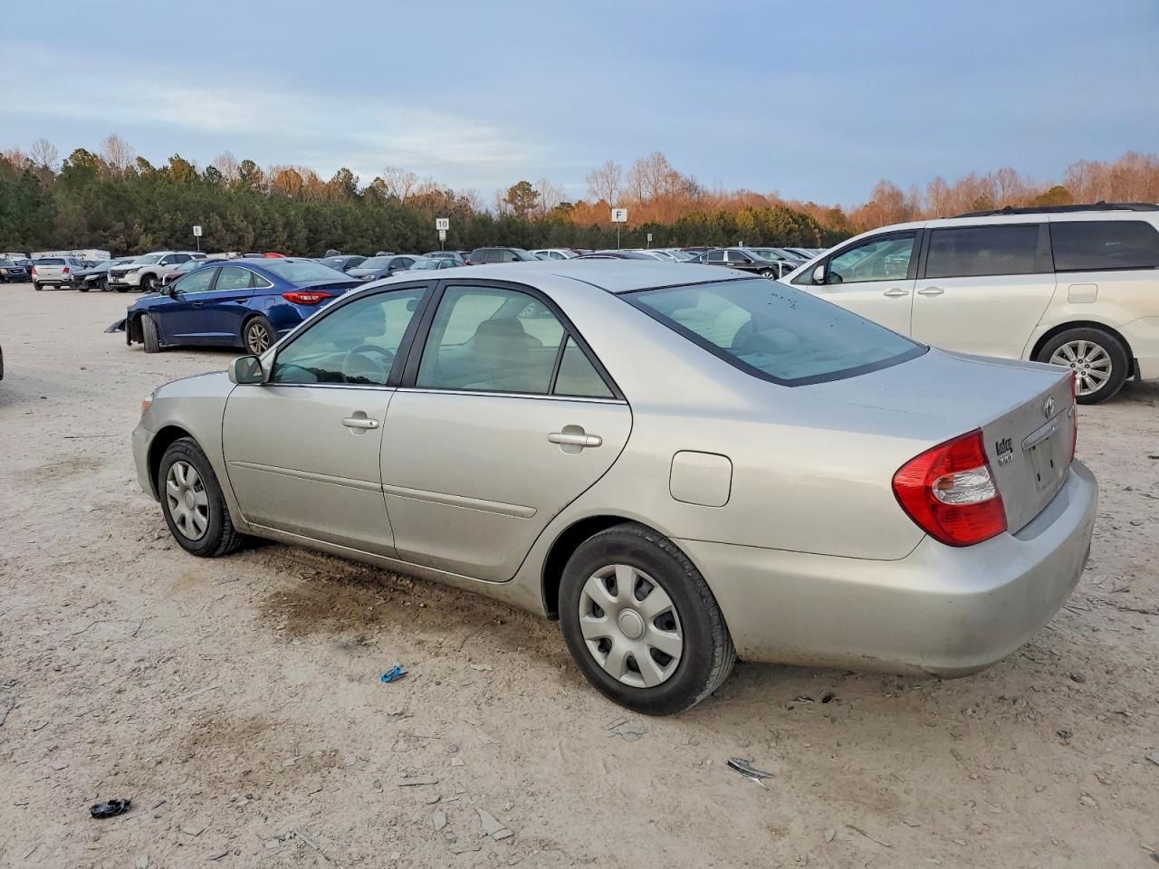 2004 Toyota Camry le