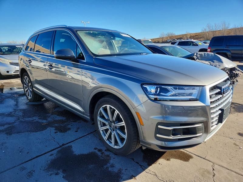 2017 Audi Q7 Premium Plus