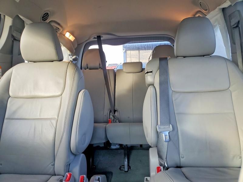 2016 Toyota Sienna xle