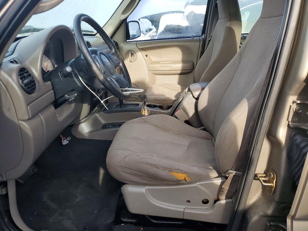 2004 Jeep Liberty Sport