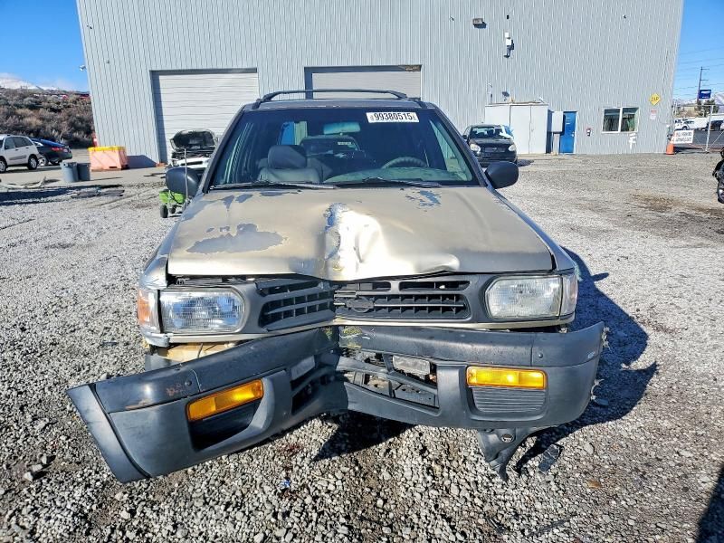 1997 Nissan Pathfinder le