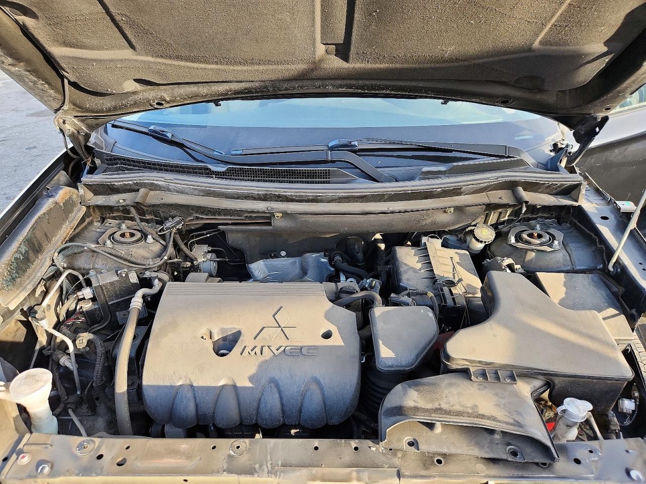 2018 Mitsubishi Outlander es