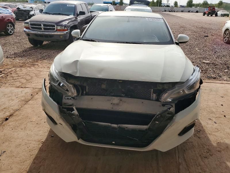 2019 Nissan Altima s