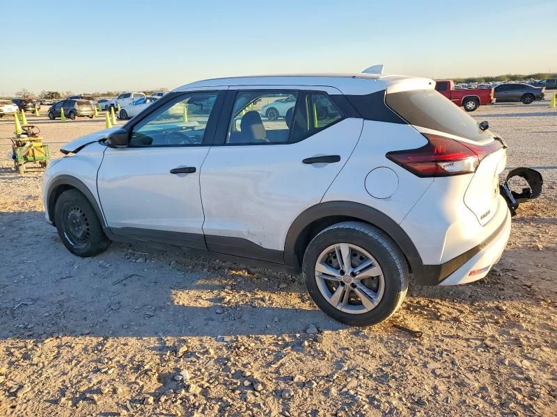 2024 Nissan Kicks s