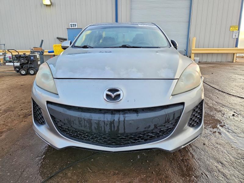 2013 Mazda 3 I
