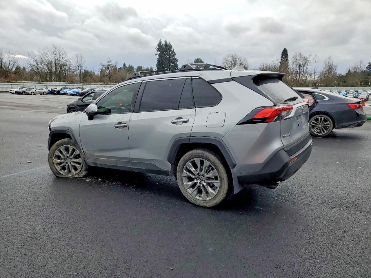 2024 Toyota Rav4 xle Premium