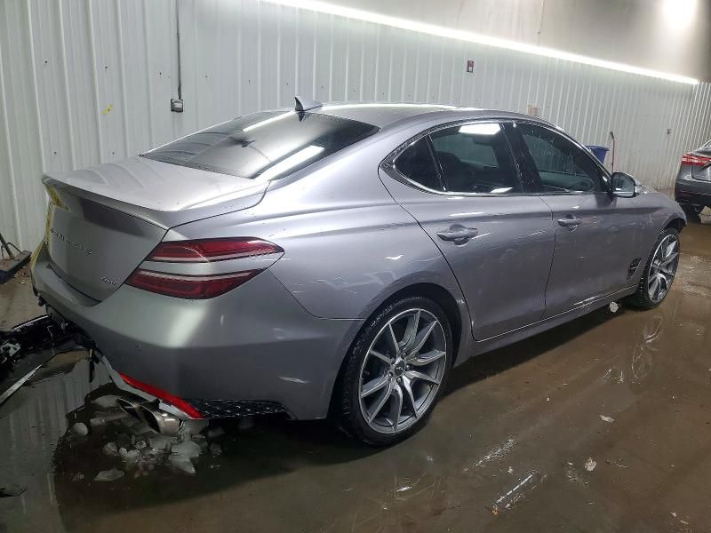 2022 Genesis G70 Base