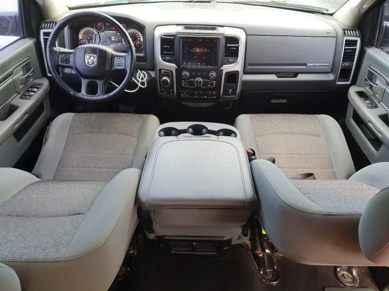 2018 Dodge Ram 1500 slt