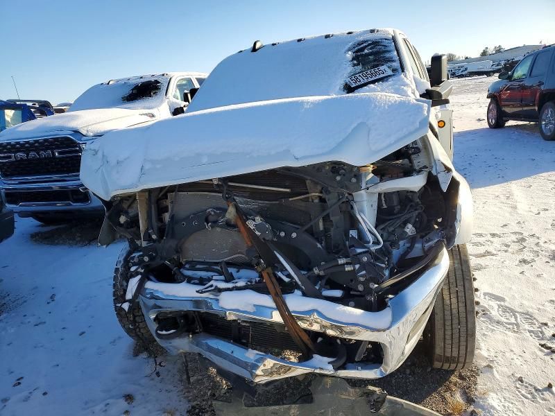 2022 Dodge Ram 5500 tow Truck