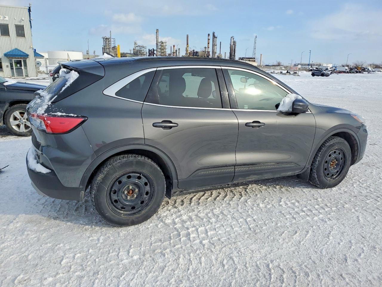 2020 Ford Escape Titanium