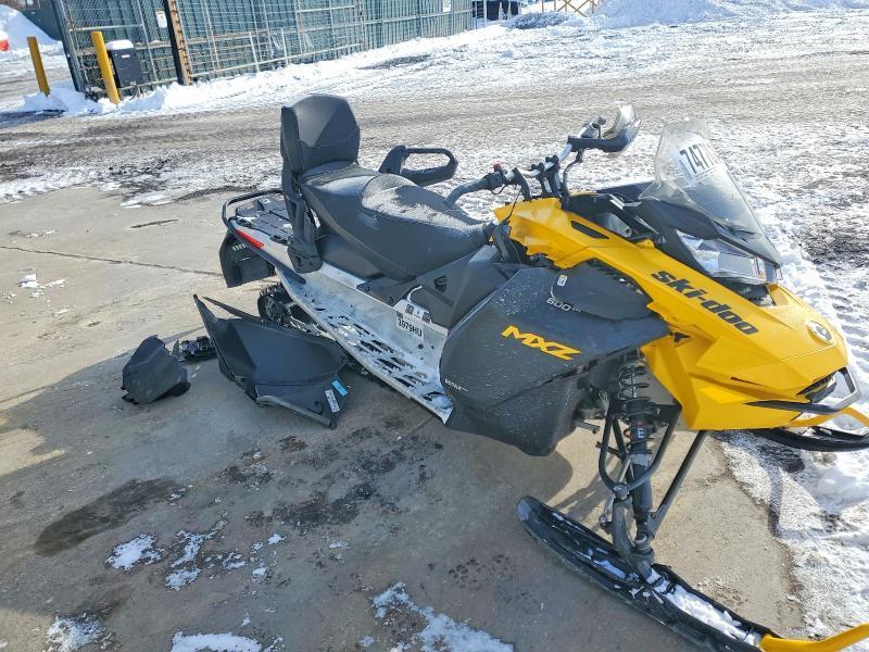 2024 Skidoo 2024 SKI-DOO MXZ Snowmobile