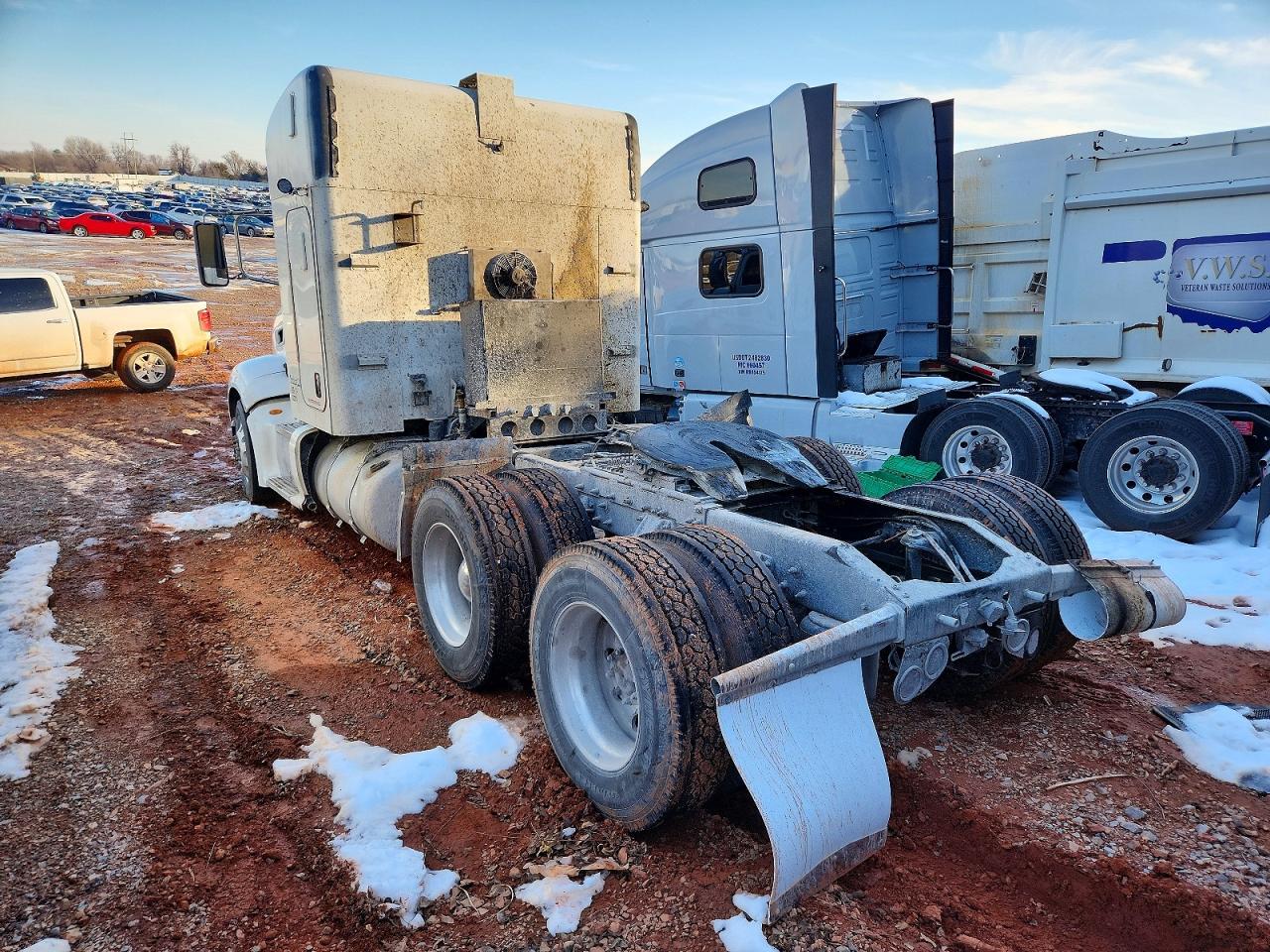 2009 Peterbilt 389 Semi Truck