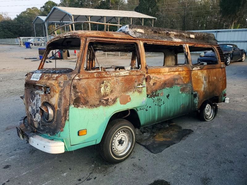 1973 Volkswagen Bus
