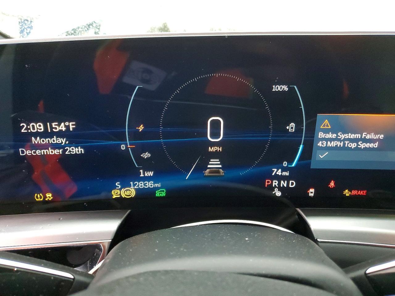 2024 Cadillac Lyriq Sport