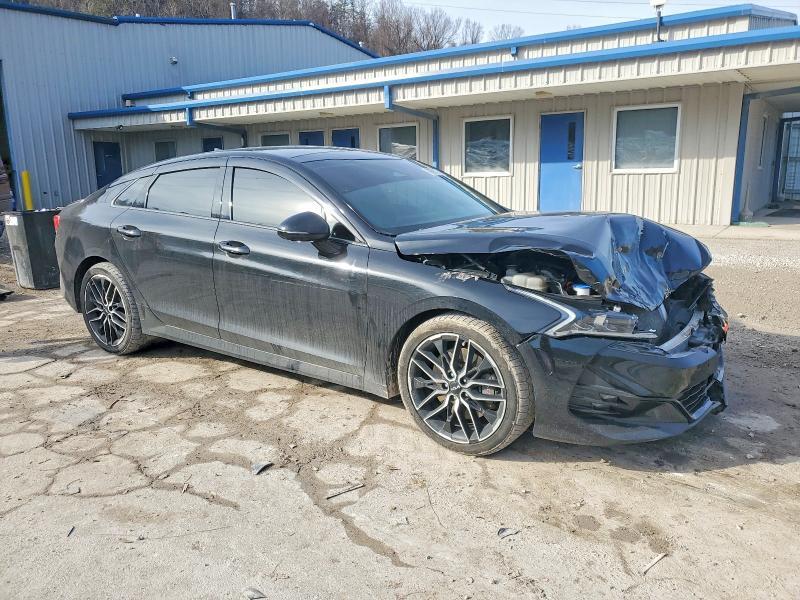 2022 KIA K5 gt