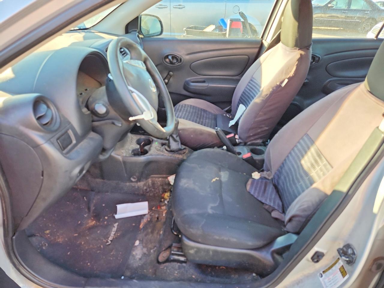 2015 Nissan Versa s