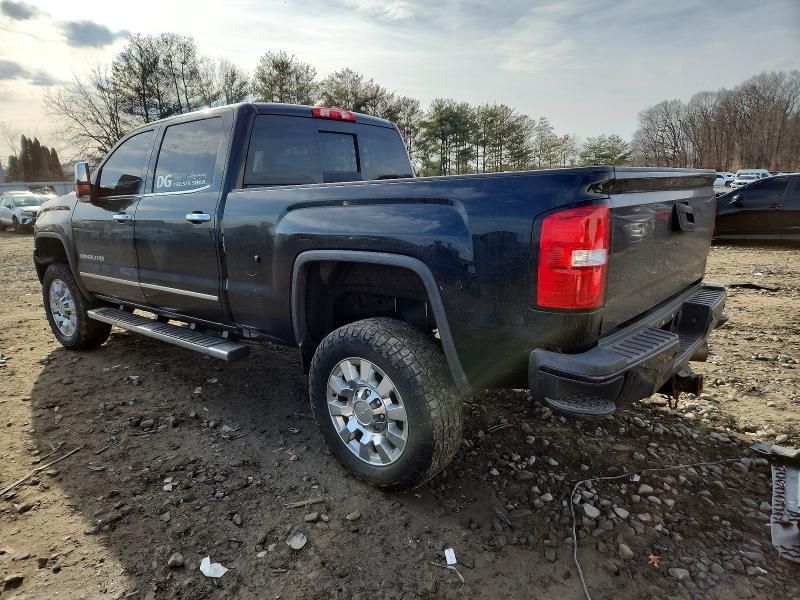 2018 GMC Sierra K2500 Denali